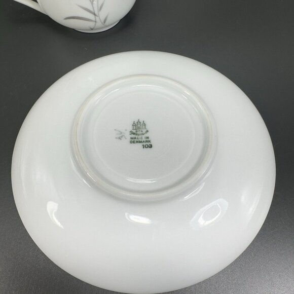 Bing & Grondahl Denmark Kjoebenhavn Porcelain Small Teacup And Saucer Set VTG - Picture 7 of 14